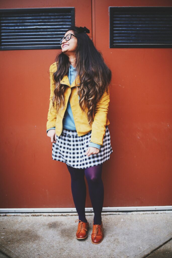 2 Chic Ways To Wear A Hoodie Sweatshirt To Work Or Out Dreaming Loud