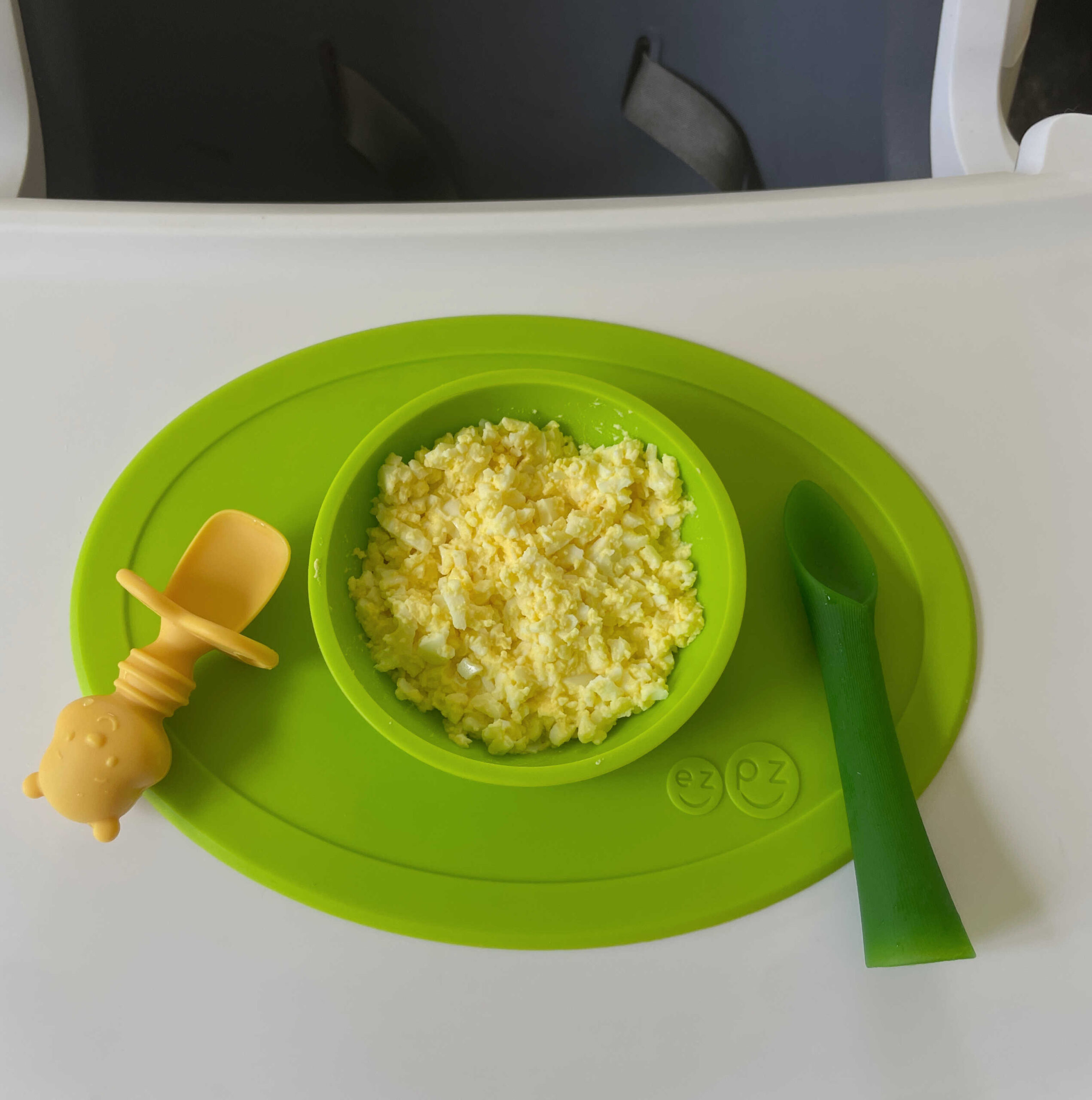 6 Month Baby-Led Weaning Meal Ideas Week 1 - Baby First Food Allergen Eggs by Top US Mom Blogger Dreaming Loud