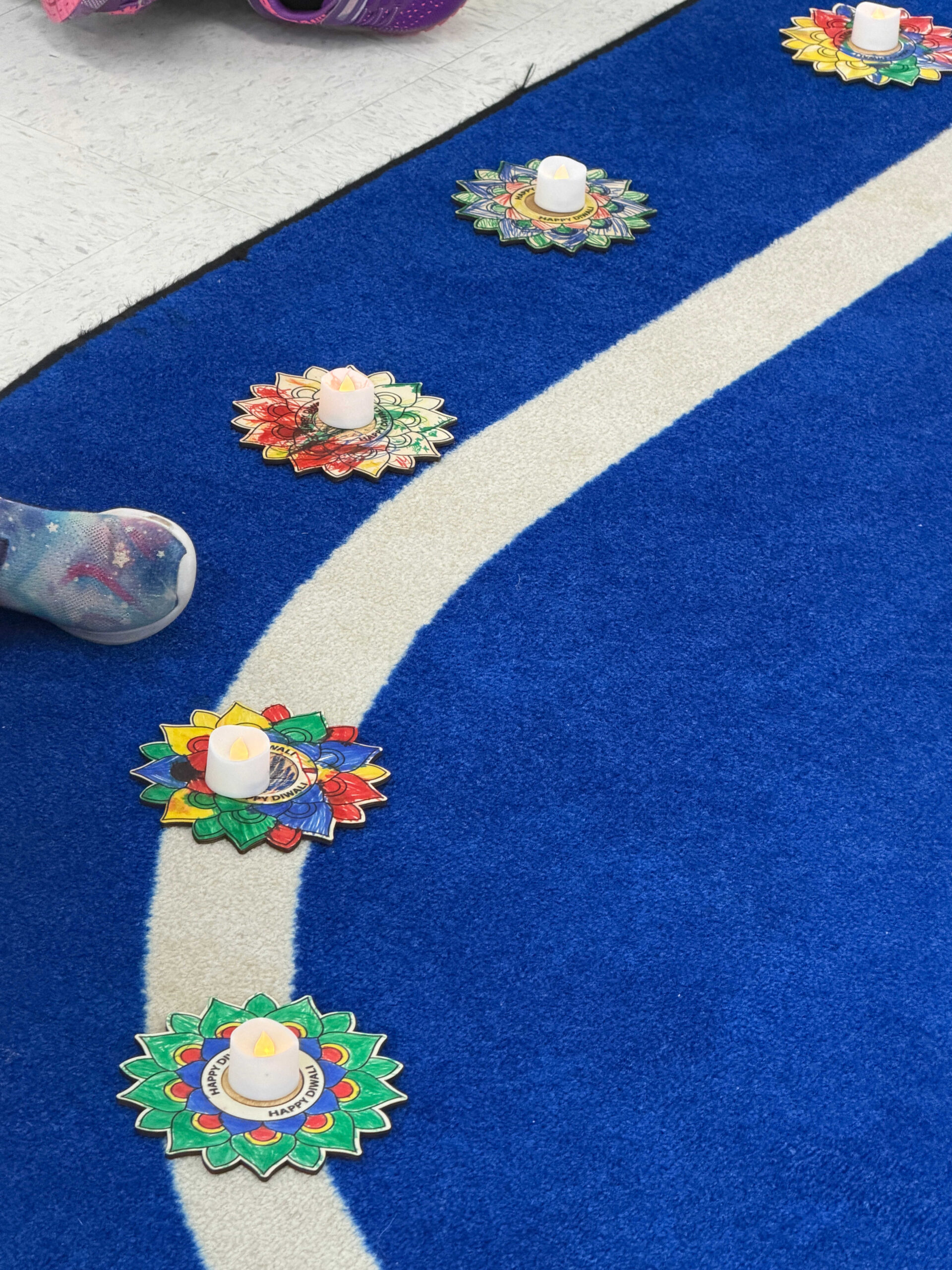 Diwxqali Presentation for School- How to Talk About Diwali at School in the USA – Diwali Crafts for Kids School by Top US Indian Mom Blogger Dreaming Loud