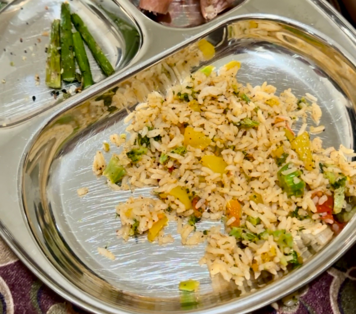 What My 1 Year Old Ate in a Day - Easy Indian Meals for Busy Moms (Week 1)- Broccolo Rice recipe